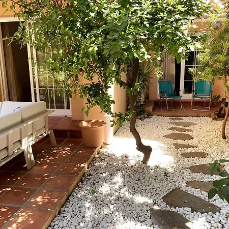 Playa Residencial Con Piscina