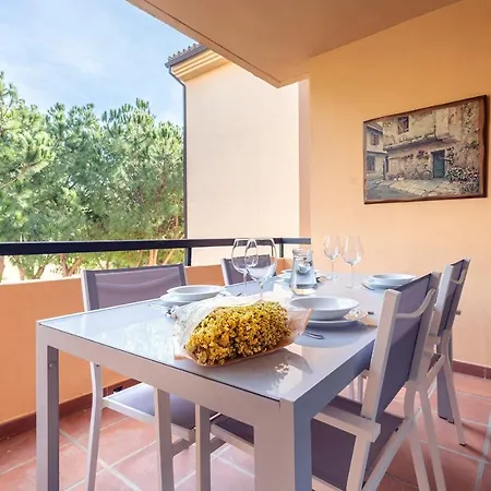 Playa Residencial Con Piscina