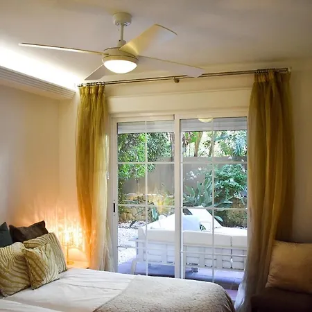 Apartamento Playa Residencial Con Piscina Marbella