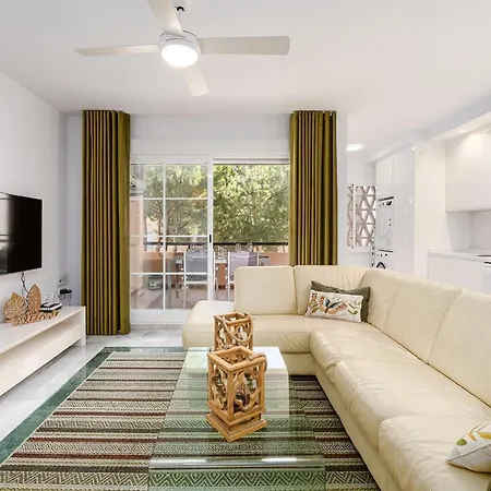 Playa Residencial Con Piscina Marbella