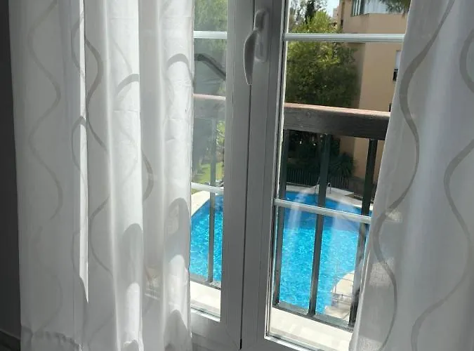 Playa Residencial Con Piscina Marbella