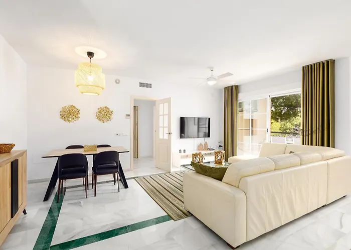 Playa Residencial Con Piscina Marbella