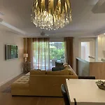 Playa Residencial Con Piscina Διαμέρισμα *